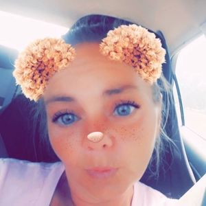 Meet your Posher, Kara